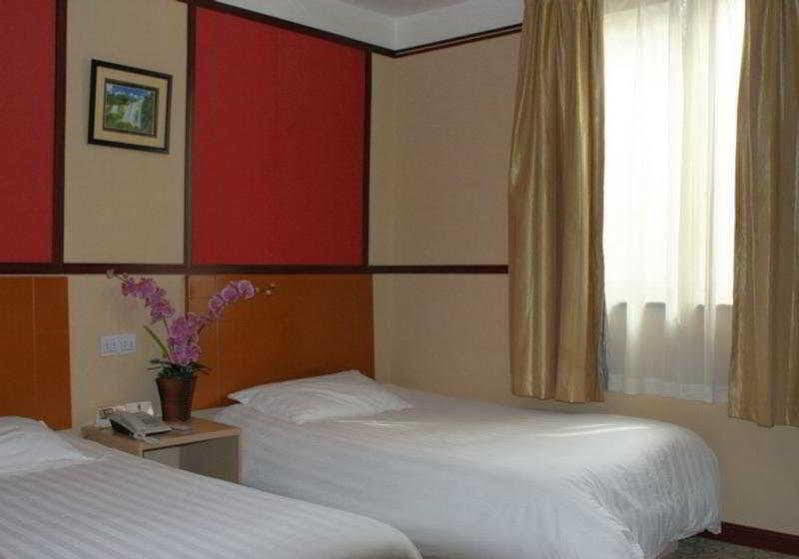 Super 8 Shanghai Feng Ye Lu Jia Zui Buitenkant foto